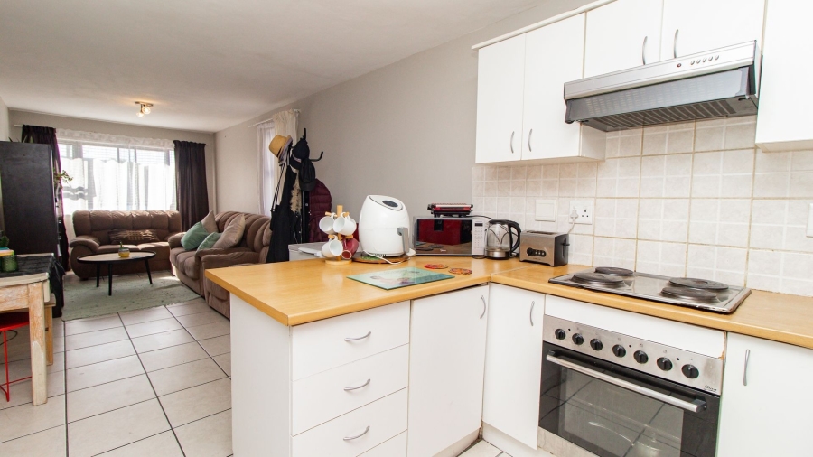 2 Bedroom Property for Sale in Klipkop Western Cape